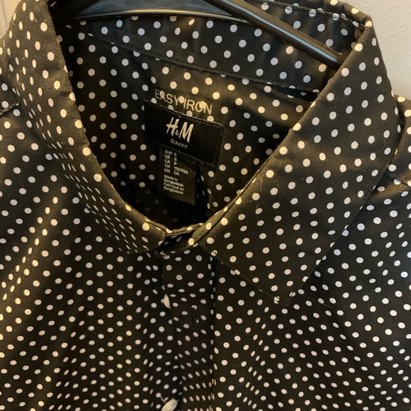H&M black polka dot shirt, size small - Picture 2 of 2